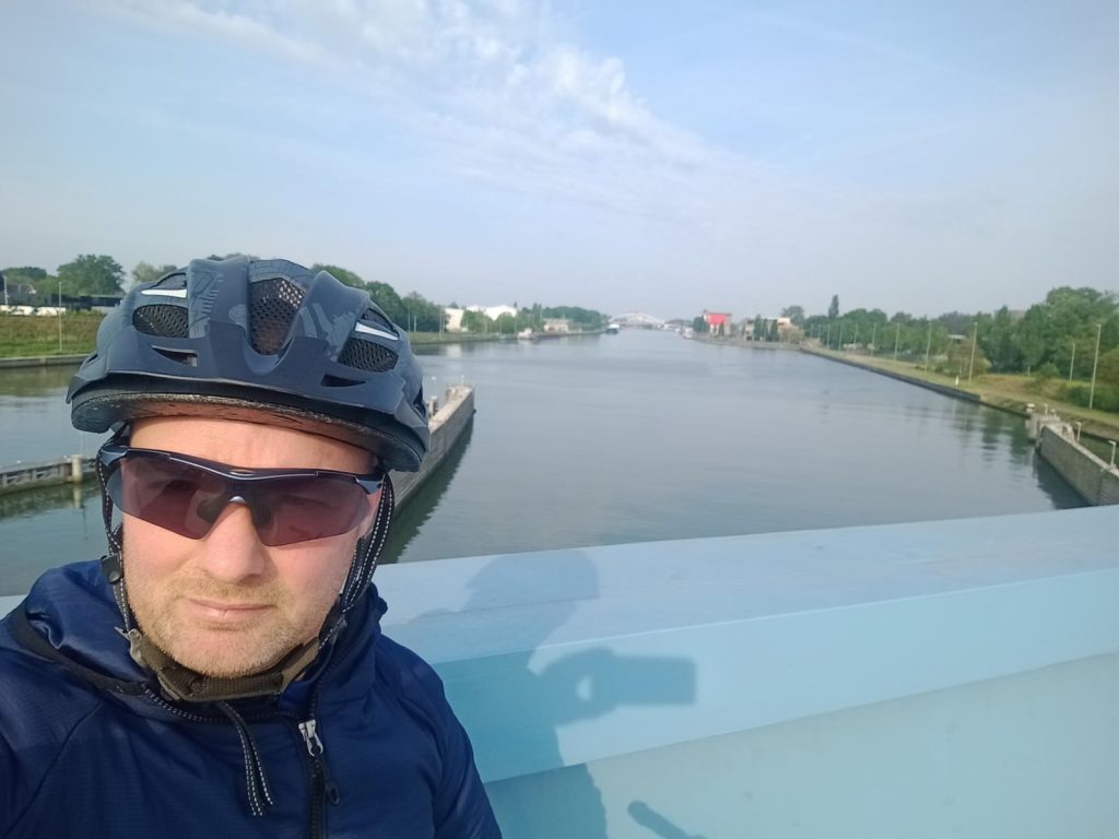 Kurz hinter Genk - schön ist es hier!